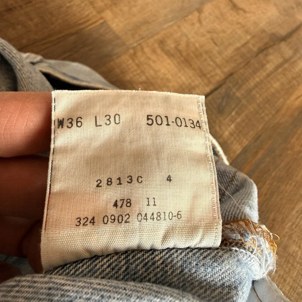Vintage Y2K Levis 501 Jeans 36x30 Mens Distressed Grunge Button Fly 2002